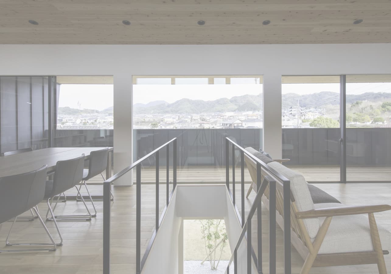 リビングから自然豊かな眺め