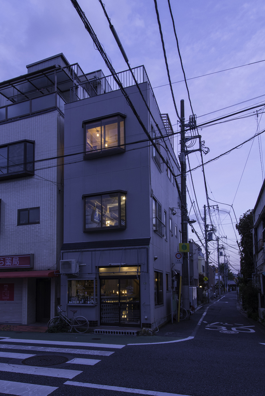 ファサード夜景
