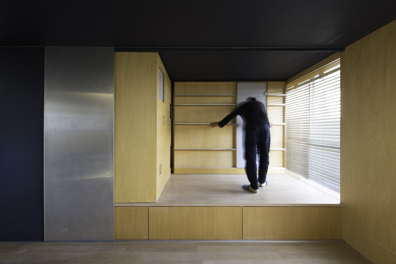 可動本棚収納中