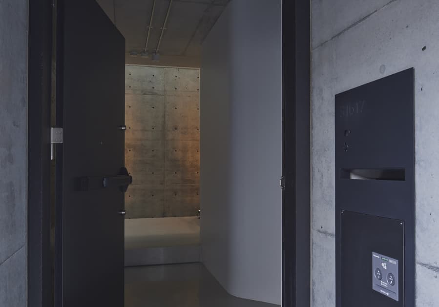 玄関戸プッシュオープン