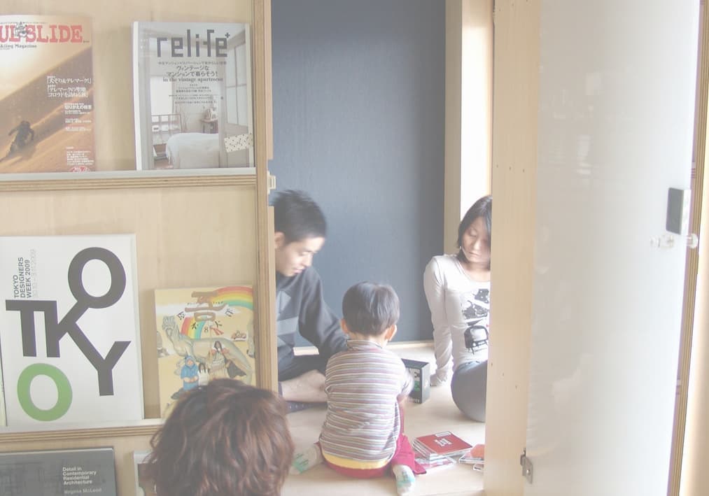 リビングから個室の眺め