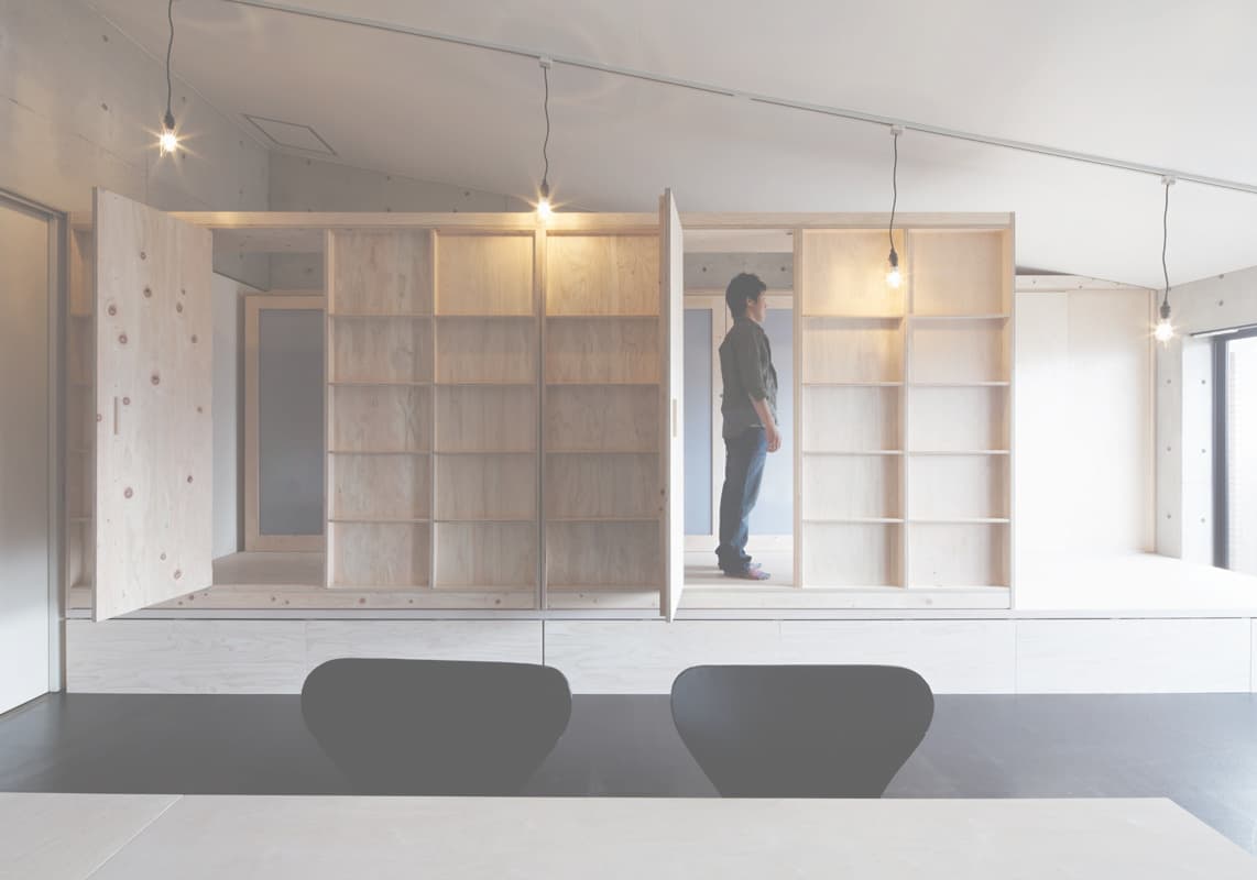 オリジナル家具ノビルーム潜戸オープン