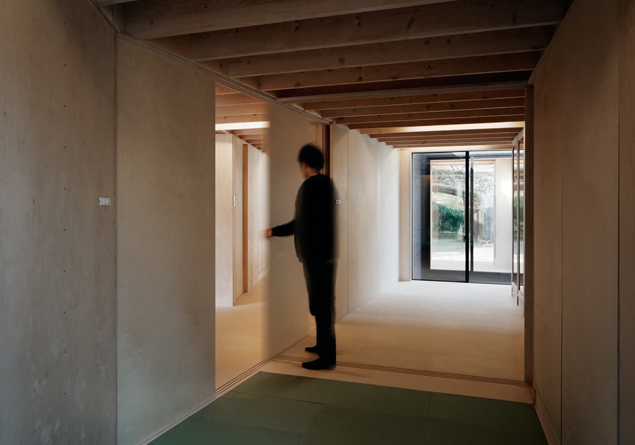 ドアクローズ中