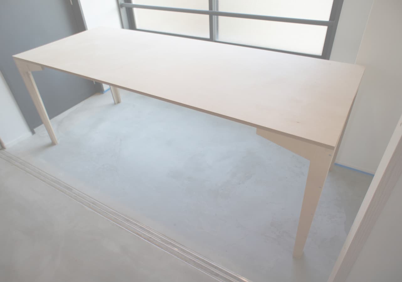 イタカグテーブル