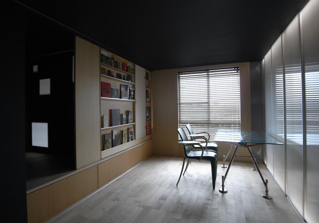 可動間仕切り引出し