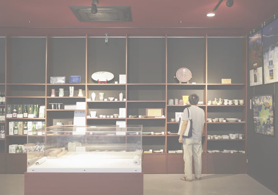 店舗-壁面全面造作家具