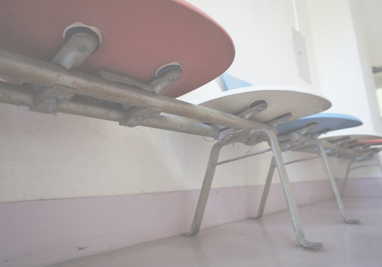 ビフォーFRPベンチ