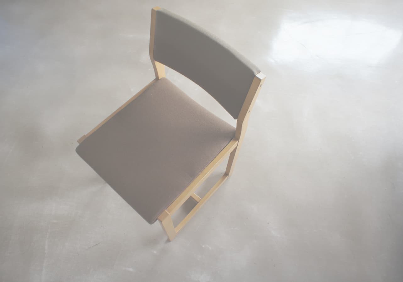 ビフォー図書館椅子